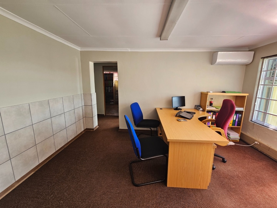 To Let Commercial Property for Rent in Bethlehem Free State